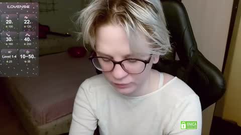 chloue and Gretta online show from 03-02-26, 07:26