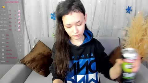 _emily__strike_ online show from 12-26-24, 09:33