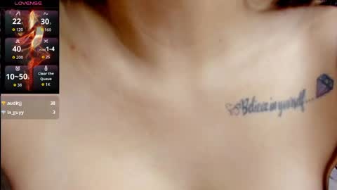 Snapshot of _emily_brontez chatting on 04-29-26, 01:43 emmy online show from 04-29-26, 01:43