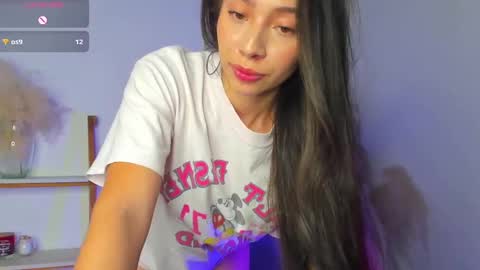 Snapshot of _emma_m chatting on 09-10-25, 10:43 emma morryson online show from 09-10-25, 10:43