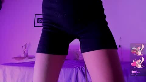 Snapshot of _emmawats chatting on 07-06-26, 03:47 Val Wats online show from 07-06-26, 03:47