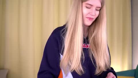 Maria online show from 03-03-26, 04:18