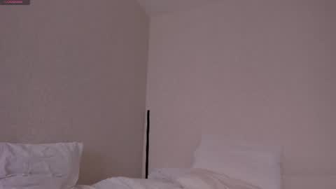 Snapshot of _eva_pleasure_ chatting on 07-19-26, 09:46 Eva online show from 07-19-26, 09:46