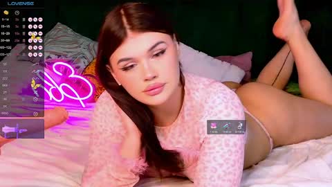 Snapshot of _evalane chatting on 04-20-26, 07:33 Eva Lane online show from 04-20-26, 07:33
