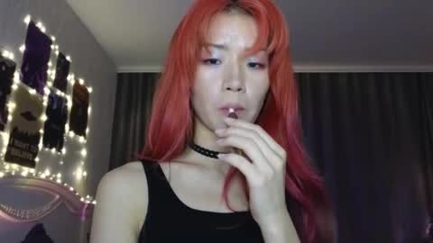 Snapshot of _eve____ chatting on 01-03-25, 10:29 EveEva online show from 01-03-25, 10:29