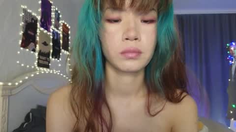 Snapshot of _eve____ chatting on 09-27-25, 05:56 EveEva online show from 09-27-25, 05:56