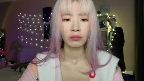 EveEva online show from 02-01-26, 07:18