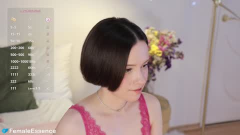 Essie  online show from 12-01-24, 09:15