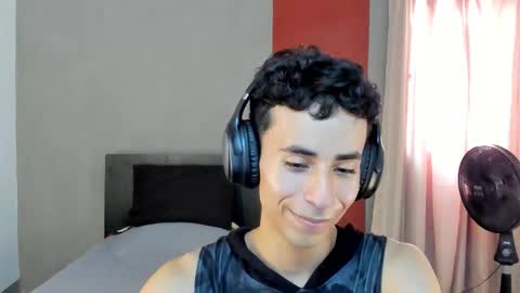 Snapshot of _fiore_ chatting on 02-09-26, 08:35 jair eduardo online show from 02-09-26, 08:35