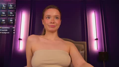 Snapshot of _florence_wayne chatting on 12-09-24, 09:17 Florence online show from 12-09-24, 09:17