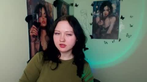 Snapshot of _foxy_lady chatting on 02-09-26, 07:07 Alice online show from 02-09-26, 07:07