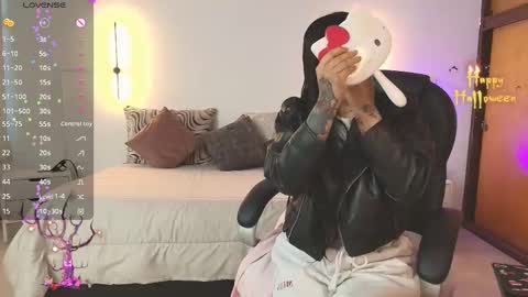  Juliana   Gaby   Kloe online show from 10-22-25, 11:10