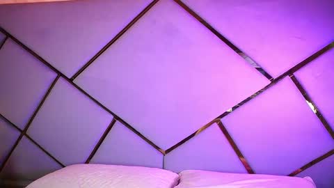 Snapshot of _giggy chatting on 12-05-25, 11:41 _giggy online show from 12-05-25, 11:41