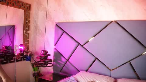 Snapshot of _giggy chatting on 01-06-26, 11:36 _giggy online show from 01-06-26, 11:36