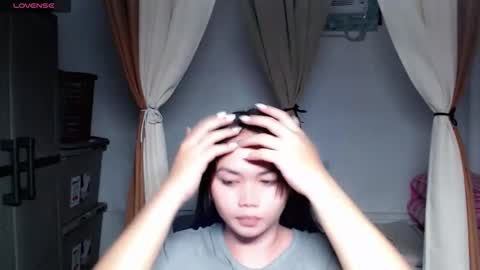 Gigi online show from 01-27-25, 04:52