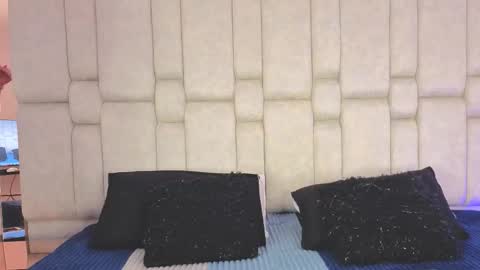 Snapshot of _gingercherry_ chatting on 10-18-25, 04:37 Ginger Cherry online show from 10-18-25, 04:37