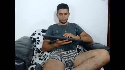 Snapshot of _grasshopper chatting on 02-23-26, 06:16 _grasshopper online show from 02-23-26, 06:16