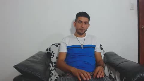 Snapshot of _grasshopper chatting on 02-25-26, 01:59 _grasshopper online show from 02-25-26, 01:59