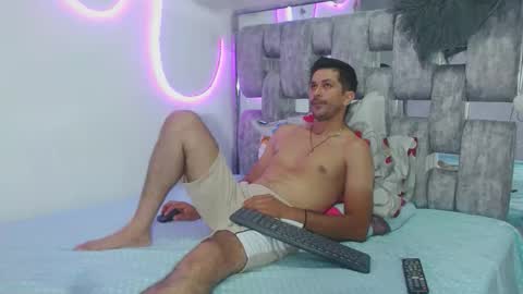 _grasshopper online show from 04-08-26, 02:22