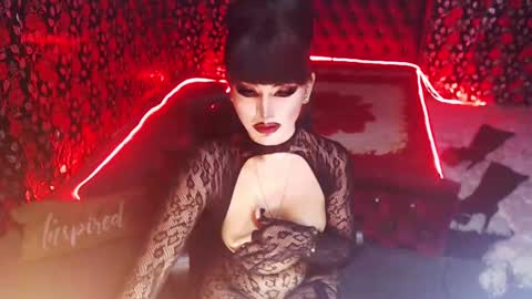 Snapshot of _hailyourqueenx chatting on 01-12-25, 12:49 GoDDess Chloe online show from 01-12-25, 12:49