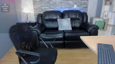 Snapshot of _hanna_miller__ chatting on 02-10-26, 07:40 Hanna online show from 02-10-26, 07:40