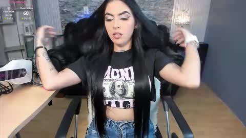 Snapshot of _hanna_miller__ chatting on 02-24-26, 08:51 Hanna online show from 02-24-26, 08:51