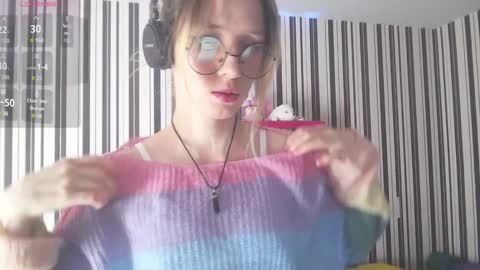 Hannaolotl online show from 12-19-24, 08:23