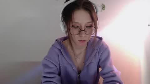 Hannaolotl online show from 05-18-26, 01:17