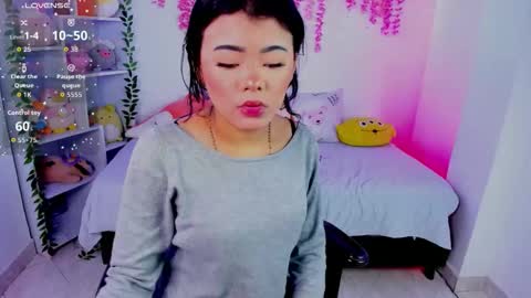 Hanna Botero online show from 02-28-26, 11:11