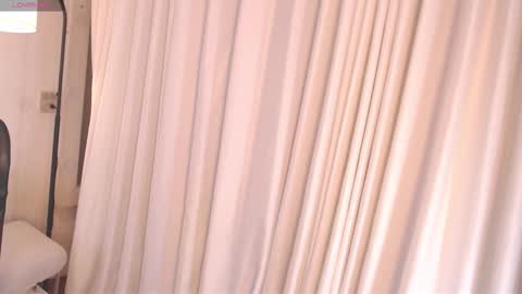 Bee. online show from 02-25-26, 05:55