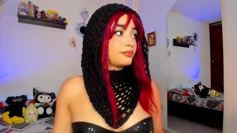 Snapshot of _hotpink chatting on 01-09-25, 10:41 Jenn  online show from 01-09-25, 10:41