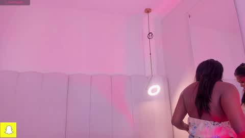 Darlis  online show from 12-04-25, 07:33