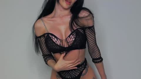 Snapshot of _iammary chatting on 12-21-24, 04:46 Mary online show from 12-21-24, 04:46