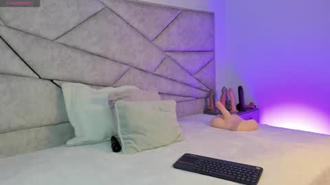 Megan online show from 09-16-25, 02:56