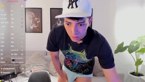 J A C O B online show from 02-11-25, 09:03