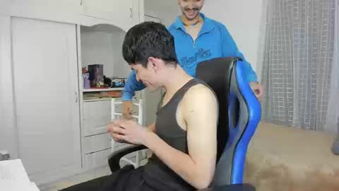 James online show from 09-10-25, 12:32