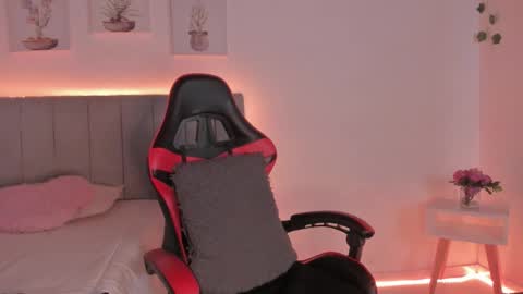 jannis  online show from 10-14-25, 10:32