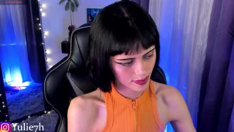  ...  online show from 04-08-26, 09:37