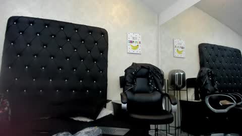 _johnson_alana online show from 04-11-26, 11:58