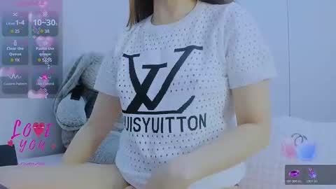 Joly online show from 04-12-26, 02:16