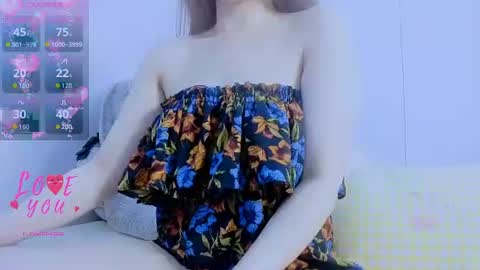 Snapshot of _joly_ chatting on 06-22-26, 01:51 Joly online show from 06-22-26, 01:51