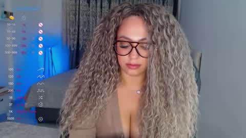 _just_a_queen_3 online show from 01-19-26, 08:29