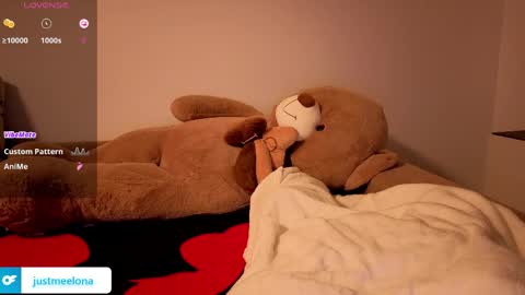 Snapshot of _just_a_simple_girl chatting on 05-04-26, 03:13 _just_a_simple_girl online show from 05-04-26, 03:13