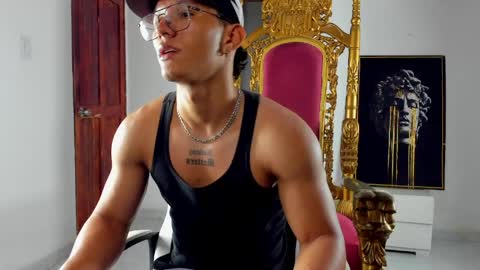 Snapshot of _justin_andrew1 chatting on 03-27-26, 03:45 justin online show from 03-27-26, 03:45