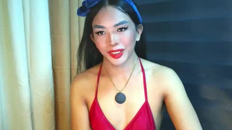 Snapshot of _karie_ chatting on 05-05-26, 08:55 _karie_ online show from 05-05-26, 08:55