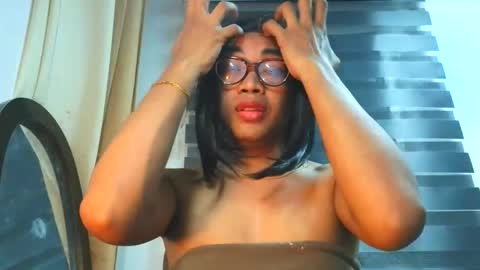 Snapshot of _karie_ chatting on 06-08-26, 05:08 _karie_ online show from 06-08-26, 05:08