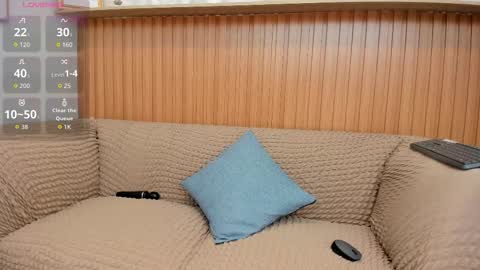 Amanda online show from 10-24-25, 06:37