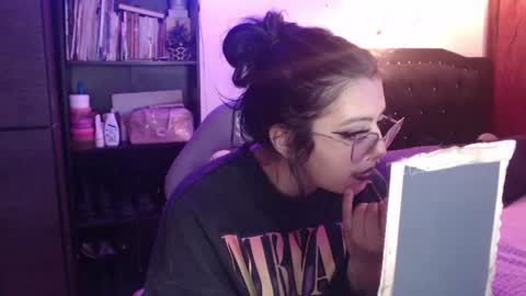 Snapshot of _kat_sweet chatting on 07-18-26, 02:38 Cata online show from 07-18-26, 02:38
