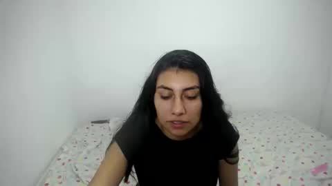 Snapshot of _katerin_love chatting on 02-25-25, 12:14 kateryn online show from 02-25-25, 12:14