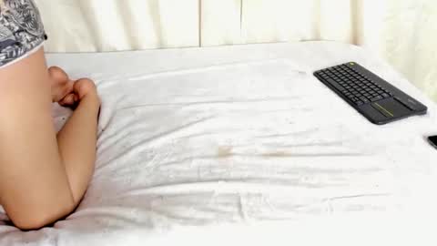 _katty_evans_ online show from 01-14-26, 02:17